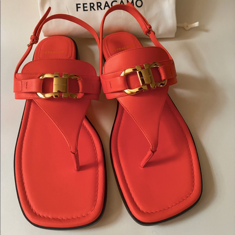Salvatore Ferragamo LULA Gancini Sandals Orange Calfskin Women size 10